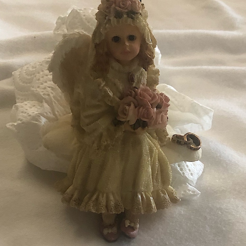Boyd Bear Angel Bride